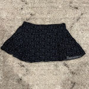 Women's elastic waist skirt American Eagle size large navy floral print